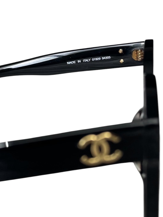 CHANEL Black Square \'Chanel Paris\' Sunglasses with Dark Lenses